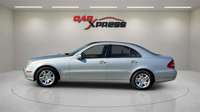 Used 2004 Mercedes-Benz E 320 Sedan image 10