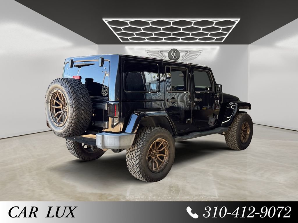 Used 2017 Jeep Wrangler Unlimited Sahara w/ Connectivity Group image 4