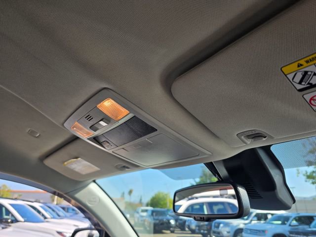 Used 2022 Toyota Tacoma SR5 RWD image 12