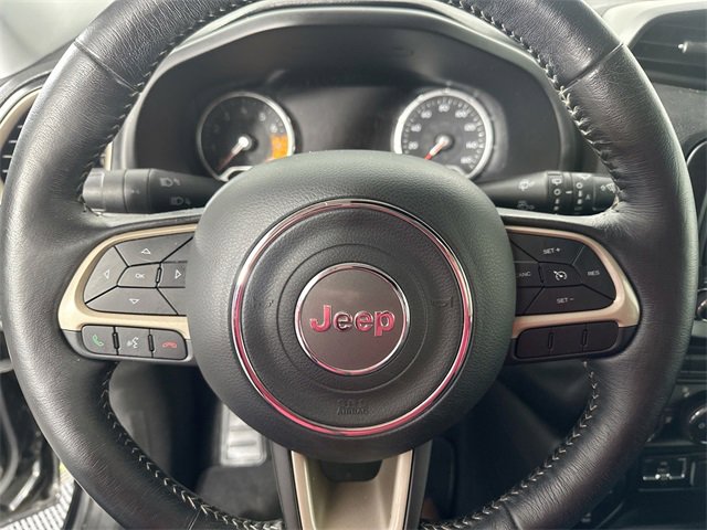Used 2017 Jeep Renegade Limited image 22