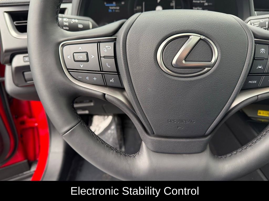 Used 2025 Lexus UX 300h AWD image 11