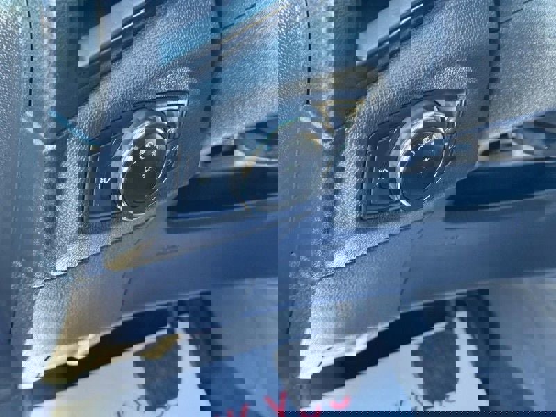 Used 2022 Ford EcoSport SES w/ Interior Protection Package image 15