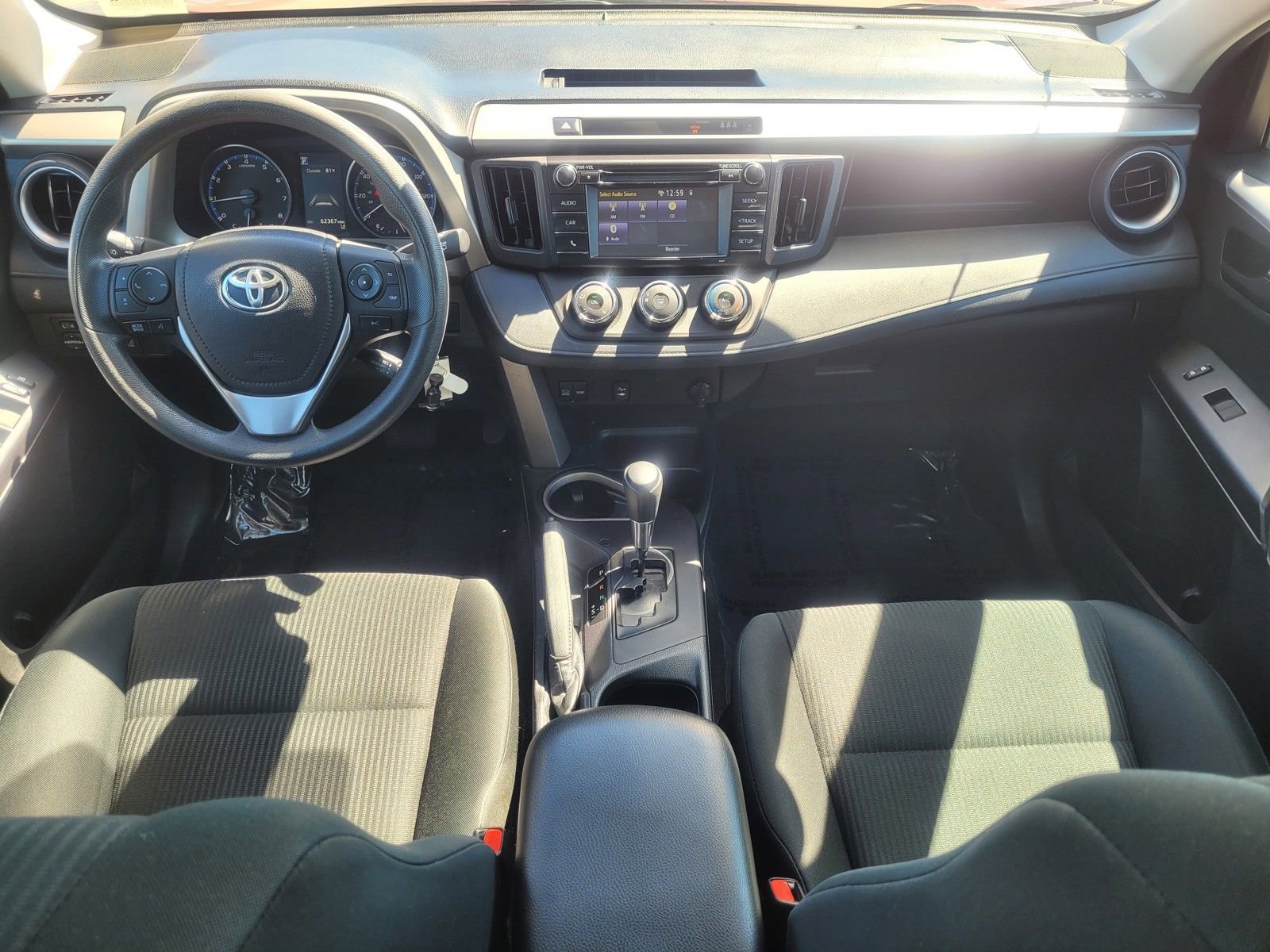 Used 2018 Toyota RAV4 LE w/ All Weather Liner Package AWD/4WD image 9