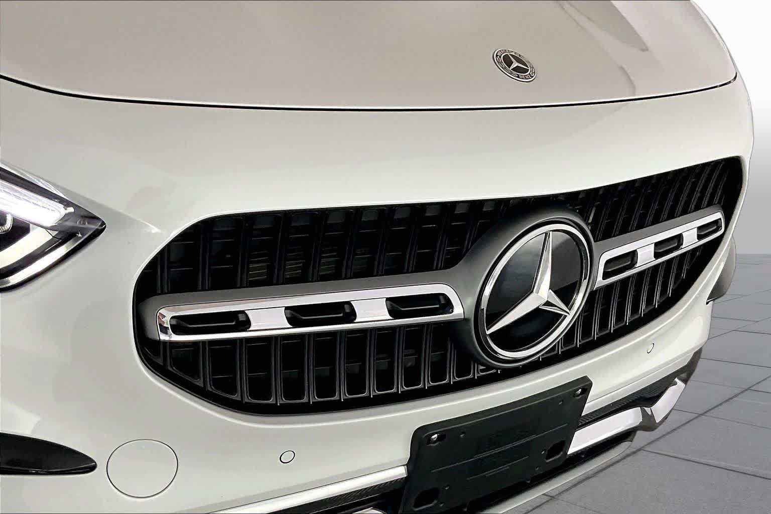 Certified 2024 Mercedes-Benz GLA 250 4MATIC image 29