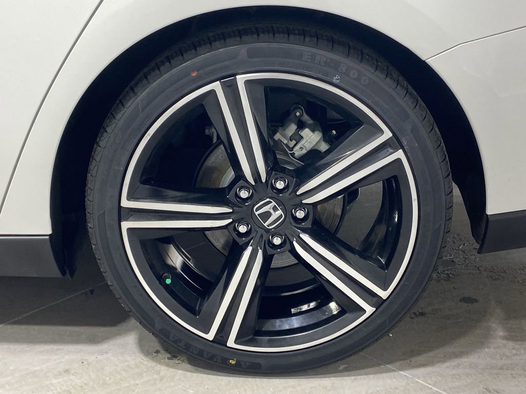 Used 2024 Honda Accord Sport image 31