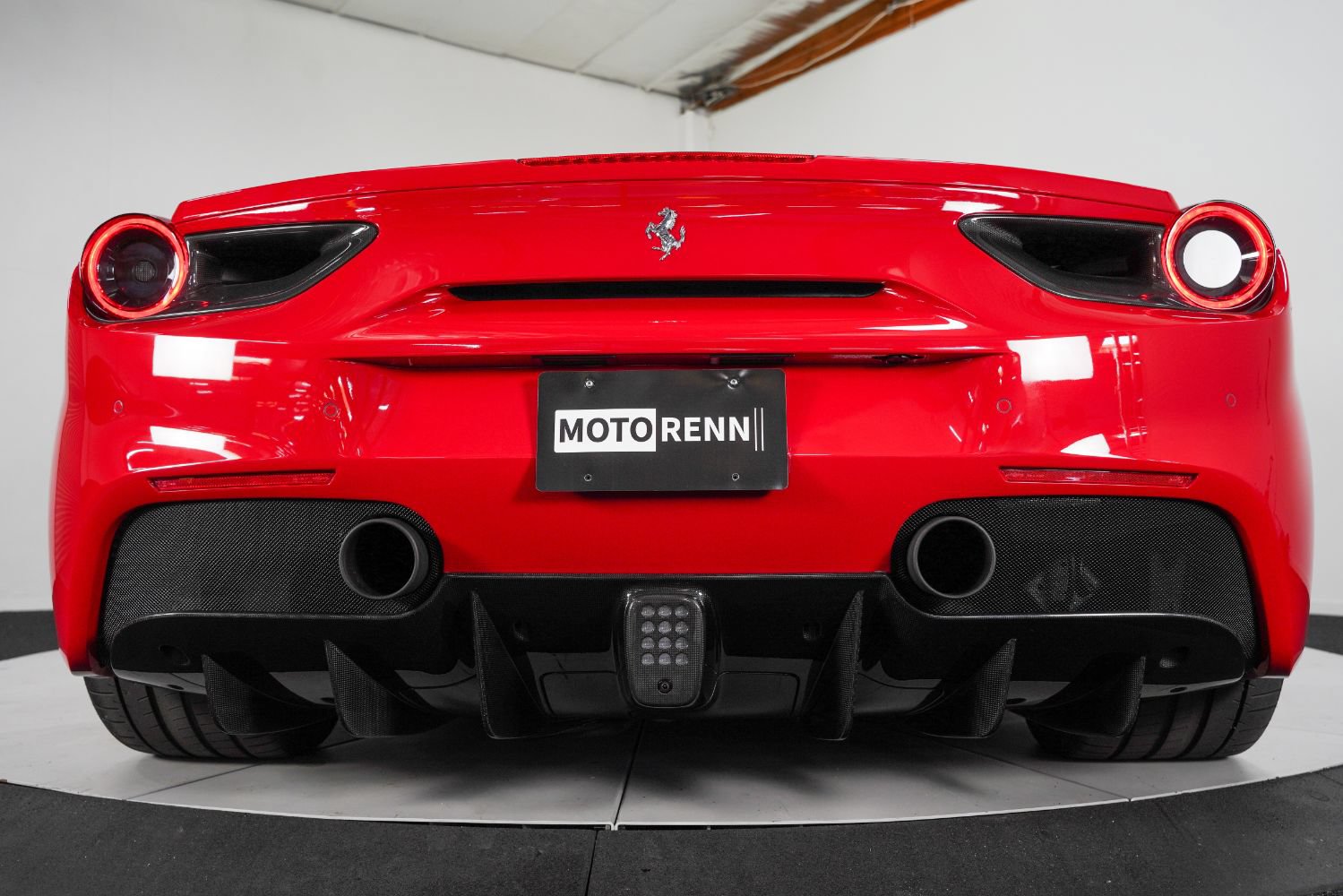 Used 2017 Ferrari 488 Spider RWD image 29