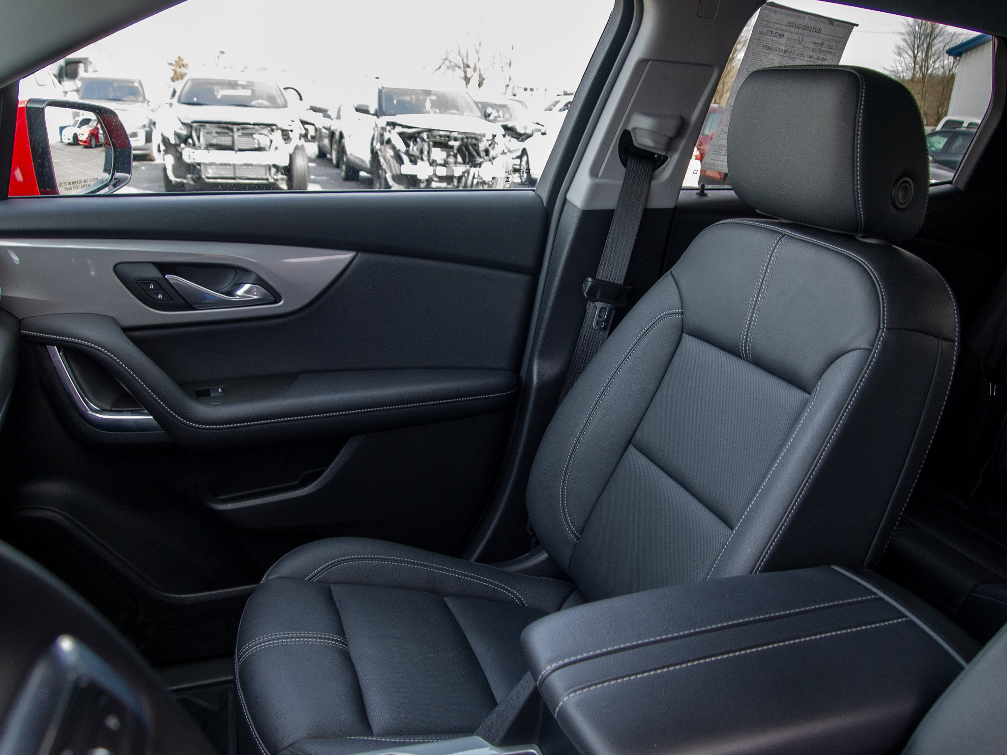 Used 2023 Chevrolet Blazer LT w/ LPO, Floor Liner Package FWD image 13