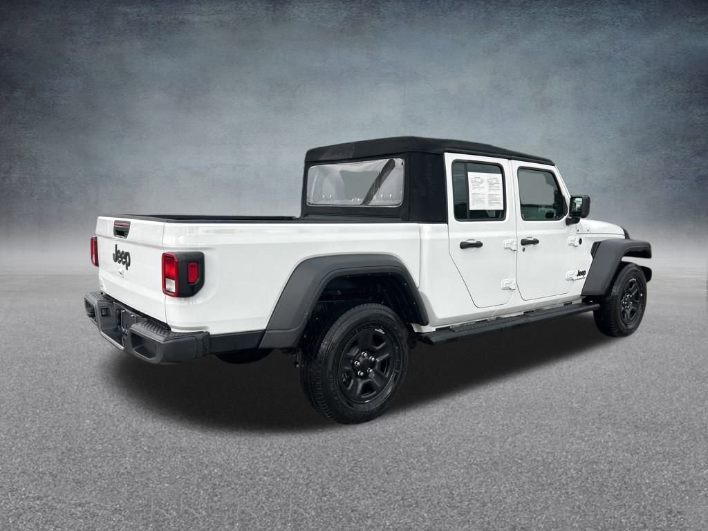 Certified 2024 Jeep Gladiator Sport image 4