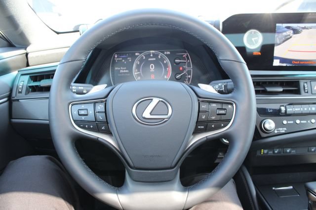 Certified 2025 Lexus ES 350 w/ Premium Package FWD image 16