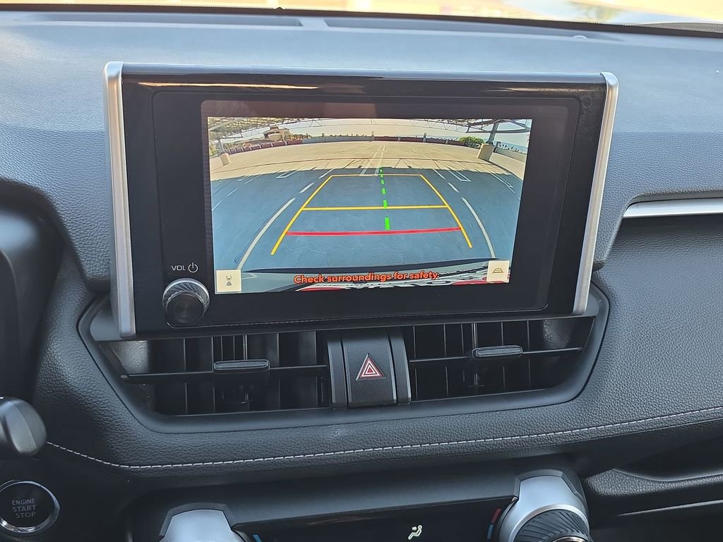 Used 2024 Toyota RAV4 XLE AWD/4WD image 15