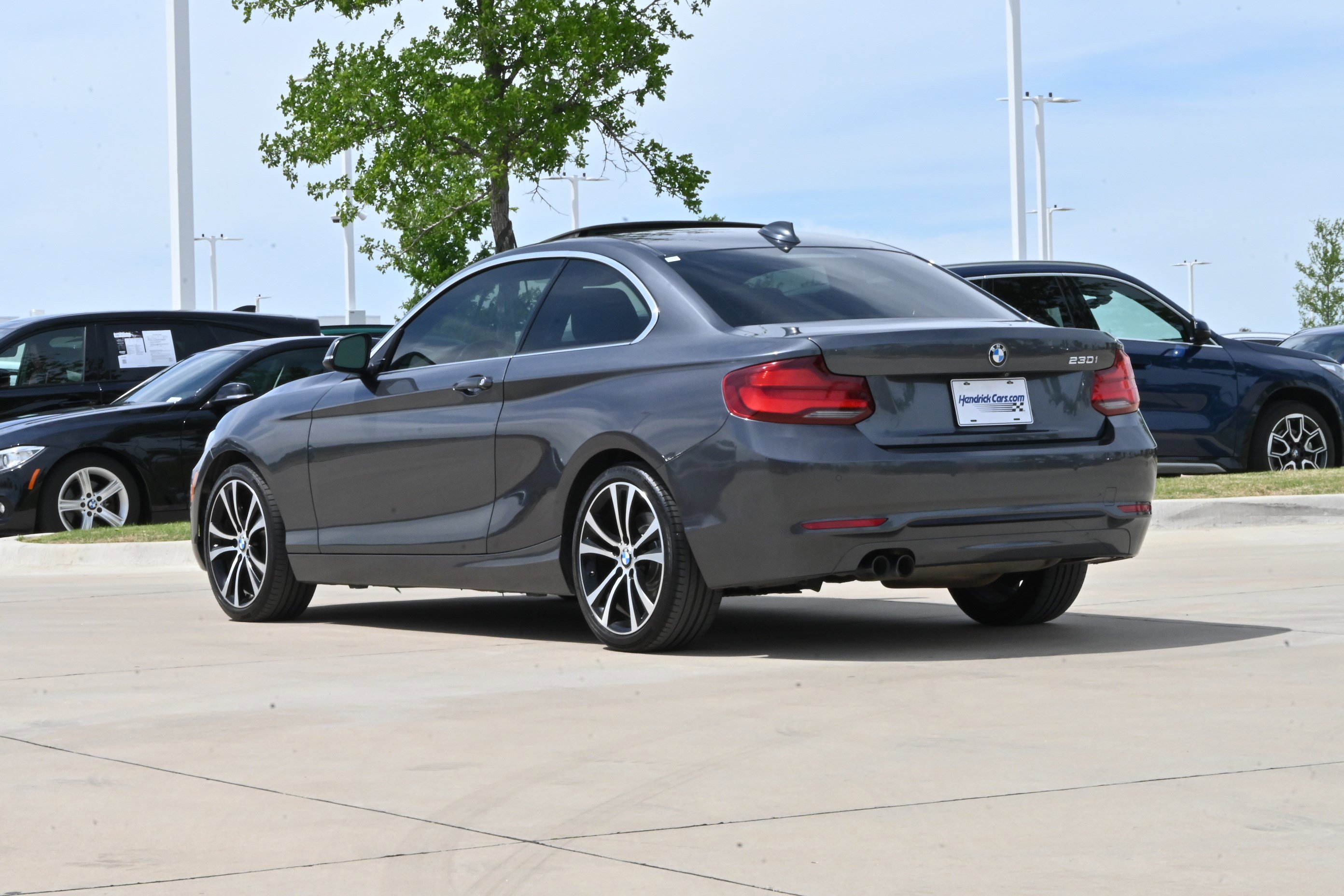 Used 2020 BMW 230i Coupe w/ Convenience Package image 7