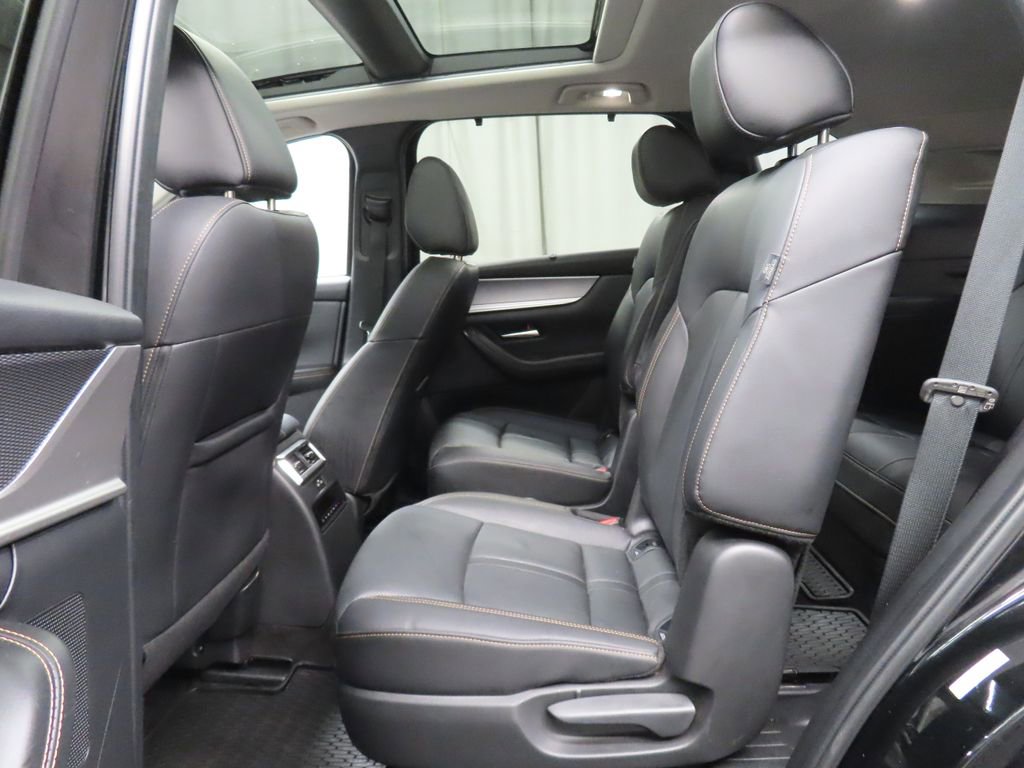 Used 2024 MAZDA CX-90 Plug-In Hybrid w/ Premium Pkg image 13