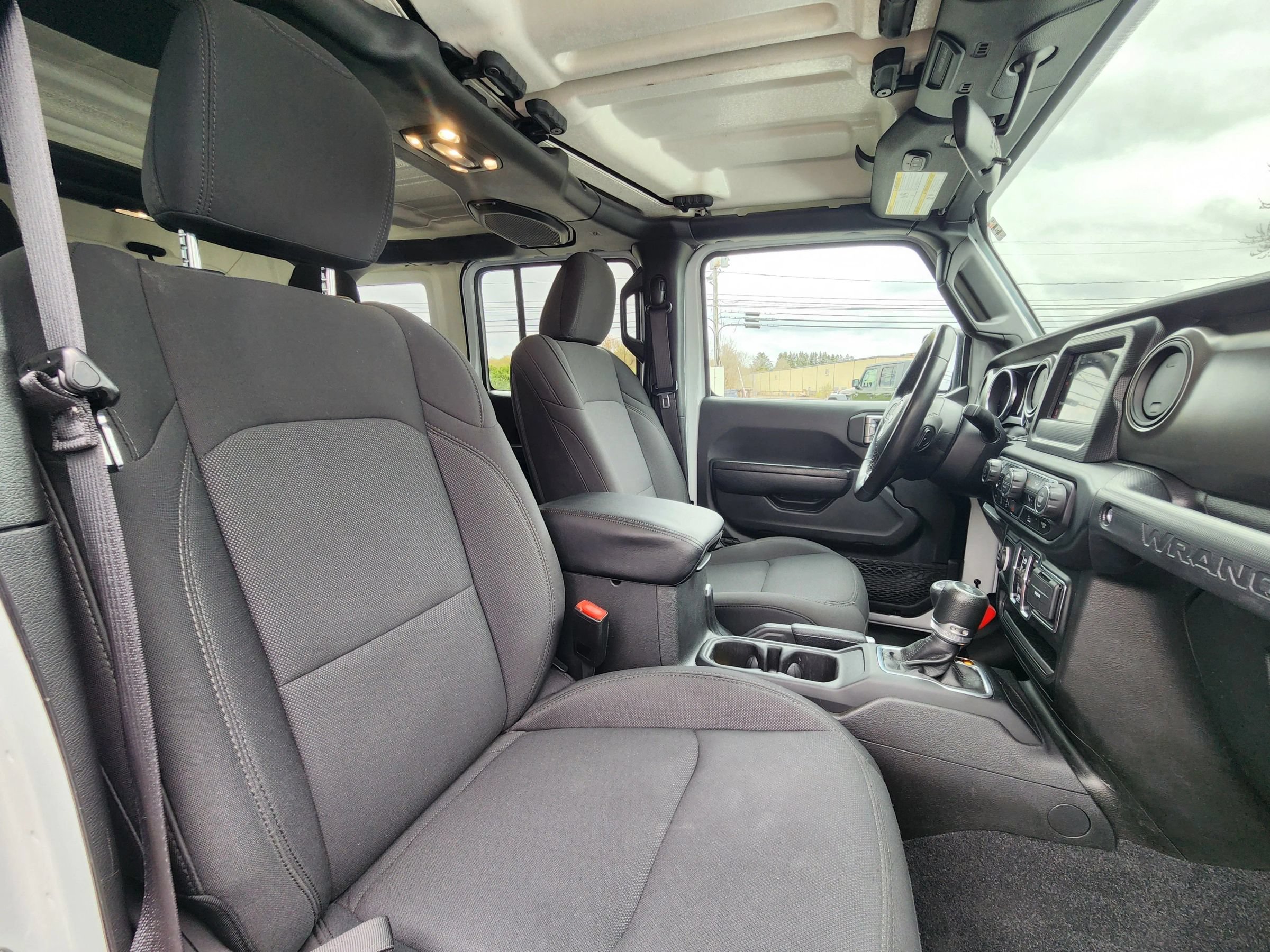 Used 2022 Jeep Wrangler Unlimited Sport AWD/4WD image 46