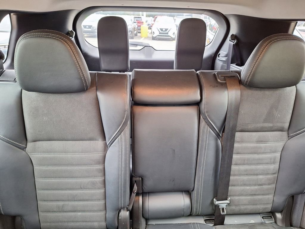 Used 2024 Mitsubishi Outlander SE Black Edition image 27