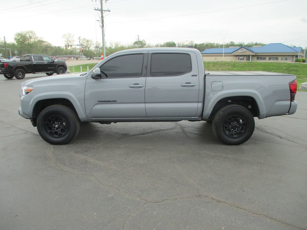 Used 2021 Toyota Tacoma SR5 image 11
