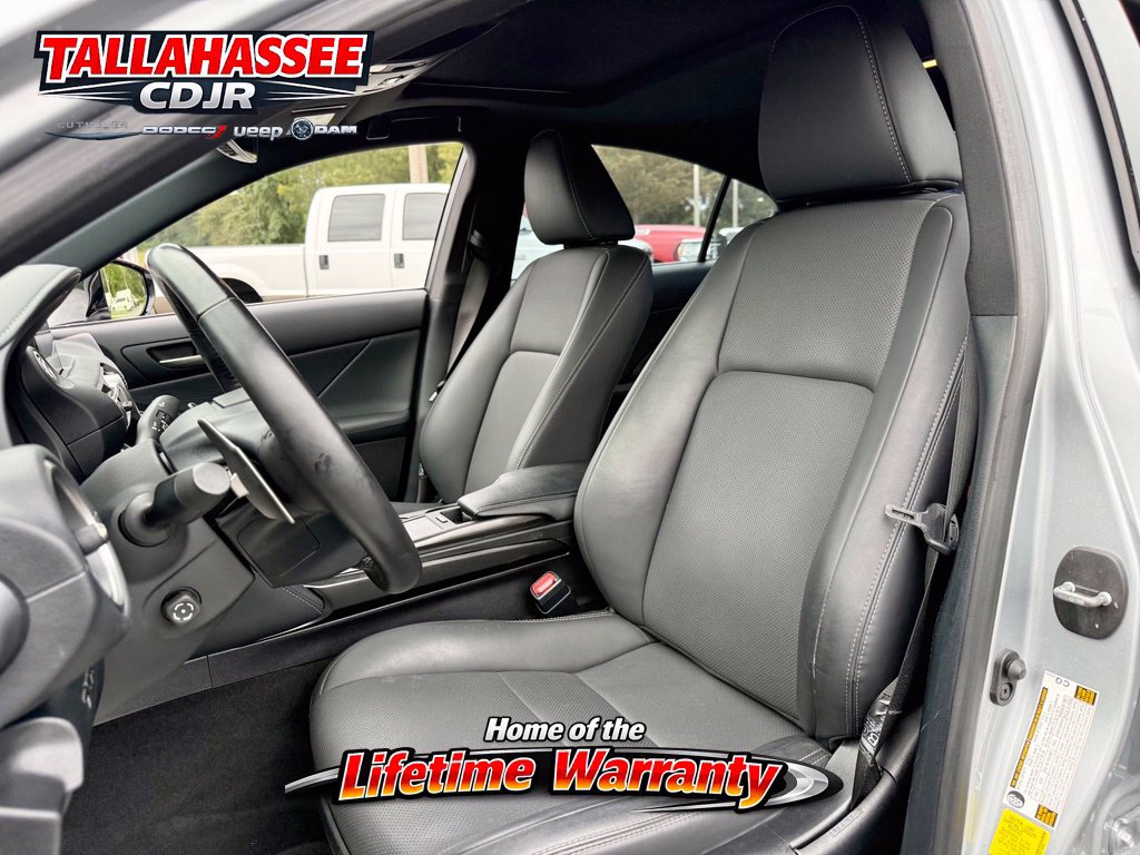 Used 2022 Lexus IS 300 w/ Premium Package RWD image 20