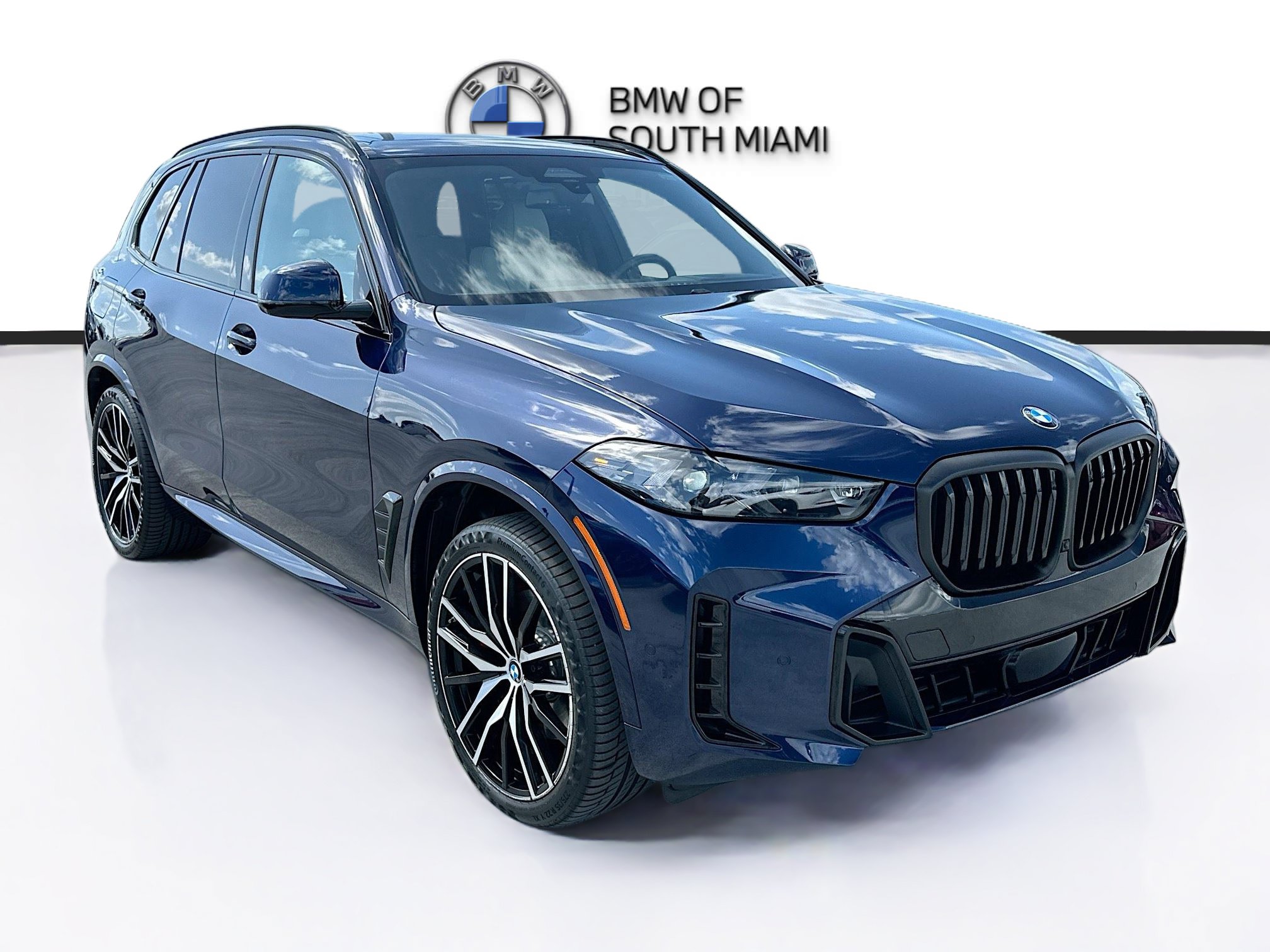 Used 2026 BMW X5 sDrive40i w/ M Sport Package RWD image 1