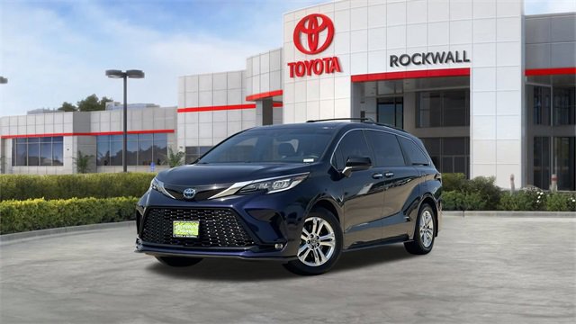 Used 2023 Toyota Sienna XSE