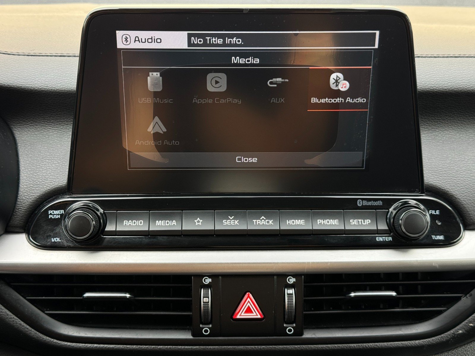 Used 2019 Kia Forte LXS FWD image 22