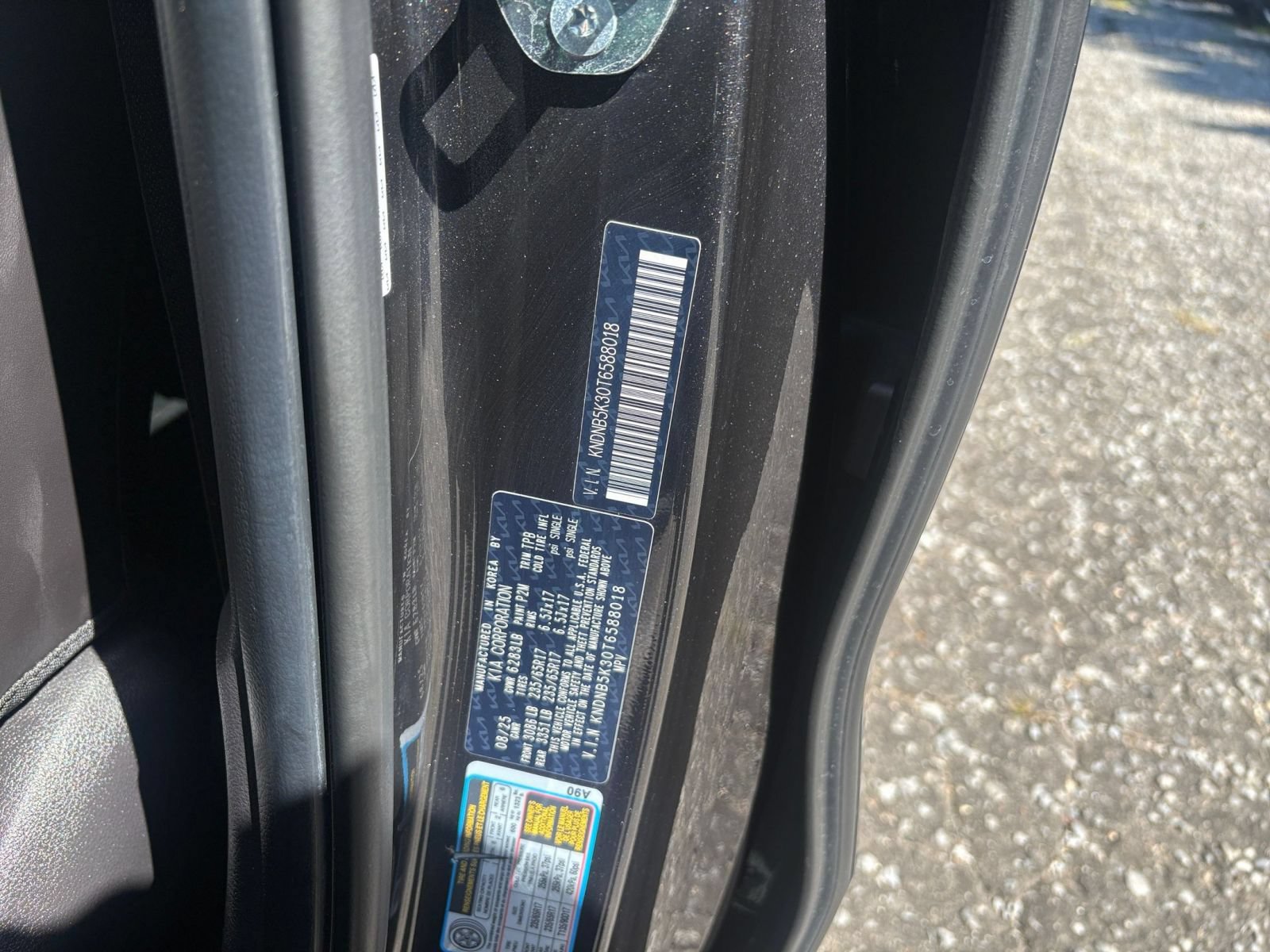 Used 2026 Kia Carnival FWD image 27