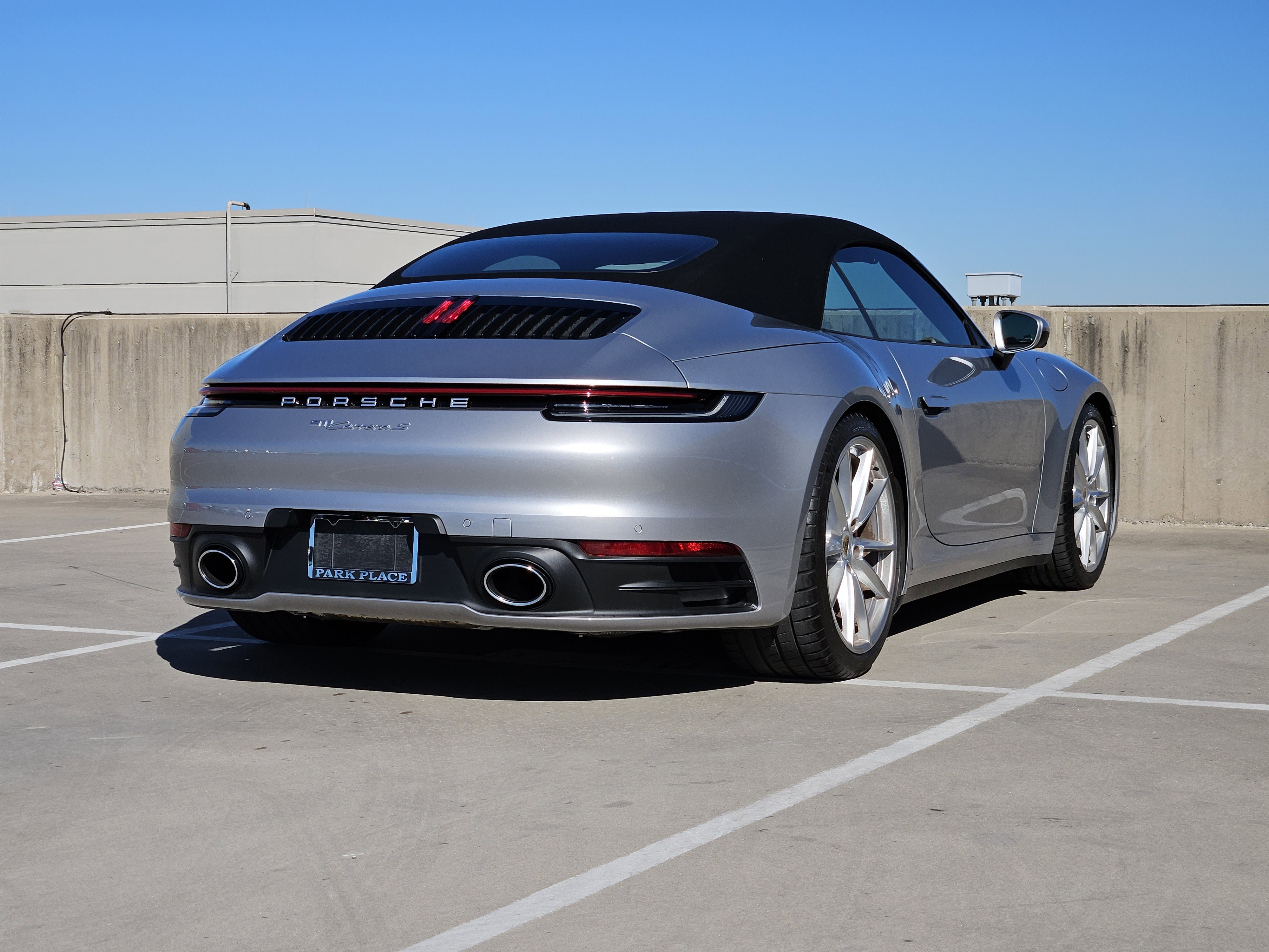 Certified 2023 Porsche 911 Carrera S image 8