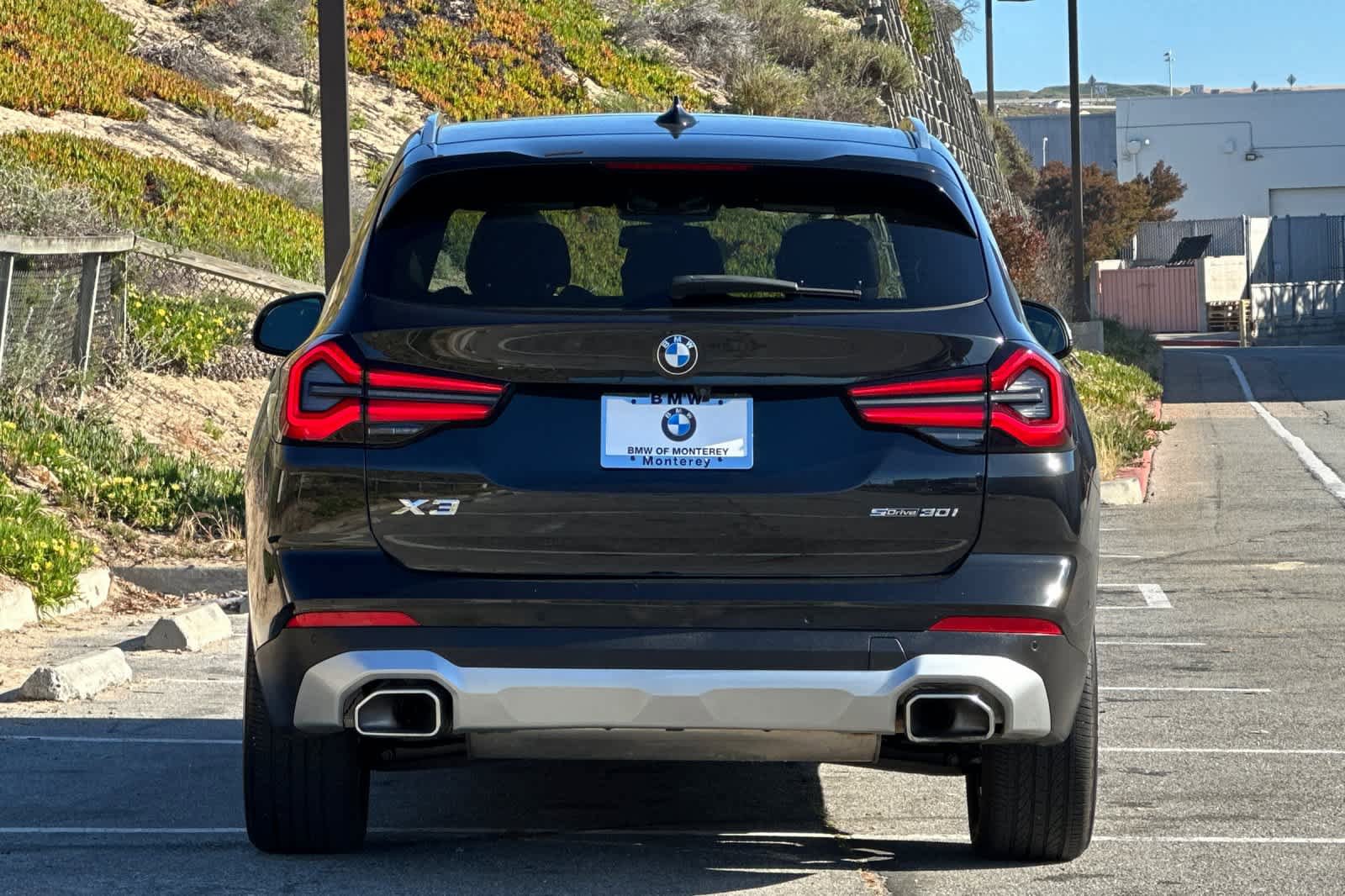 Used 2023 BMW X3 sDrive30i w/ Premium Package image 9
