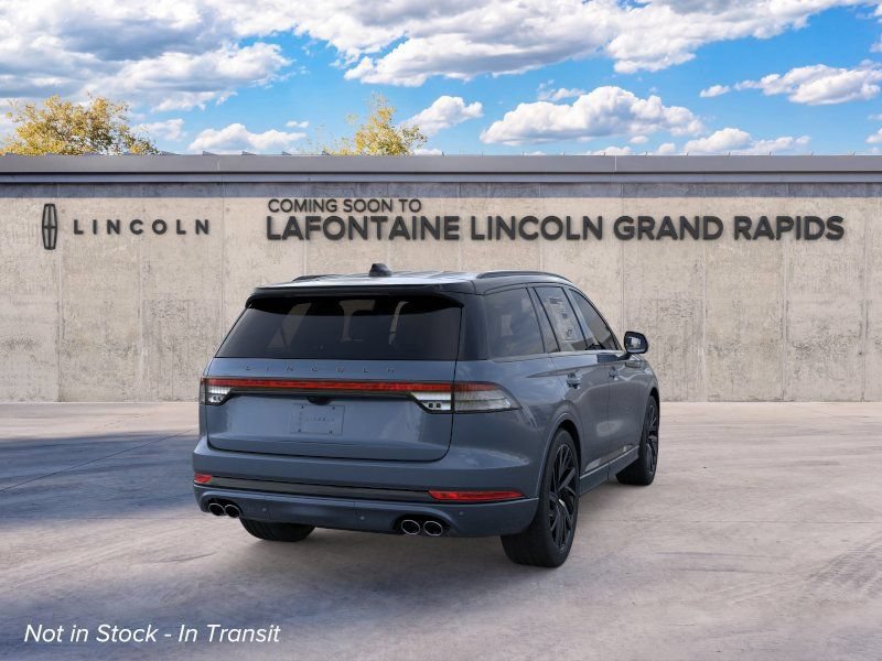 New 2026 Lincoln Aviator Black Label w/ Black Label Special Edition AWD/4WD image 8