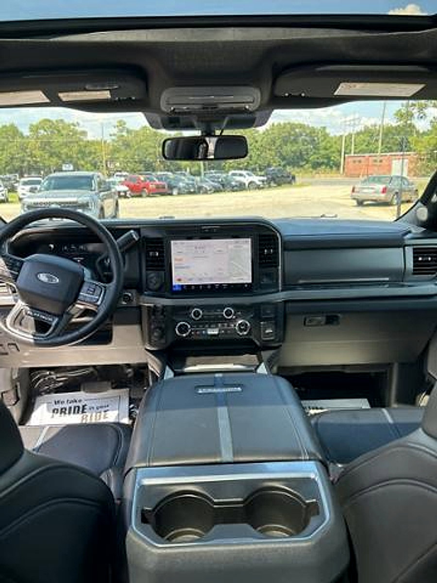 Used 2025 Ford F250 Platinum image 33