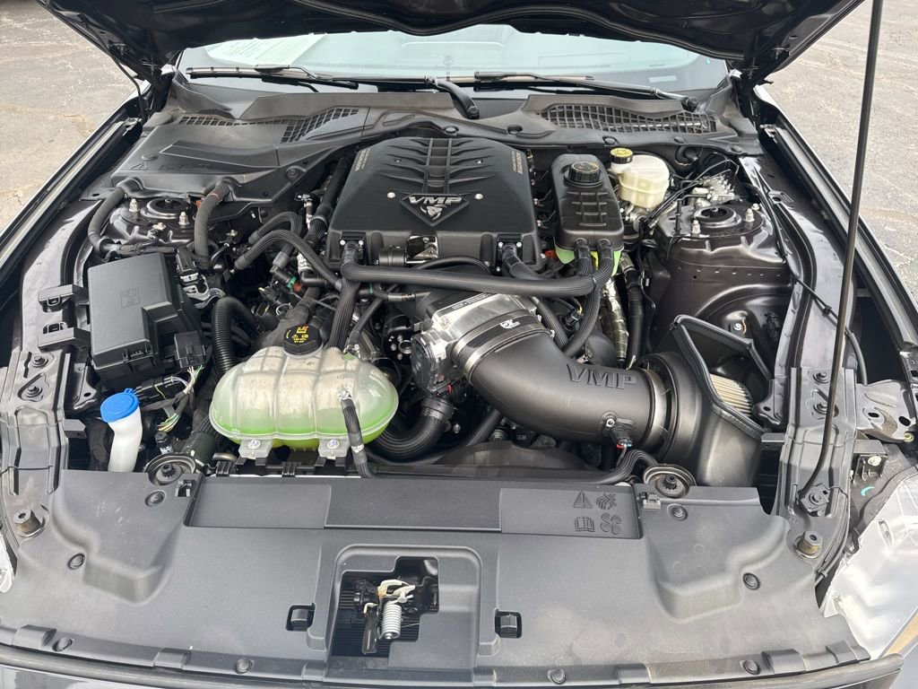 Used 2022 Ford Mustang GT Premium RWD image 7