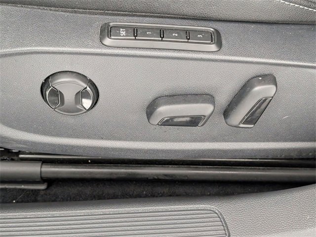 Used 2021 Volkswagen Jetta SEL Premium image 15