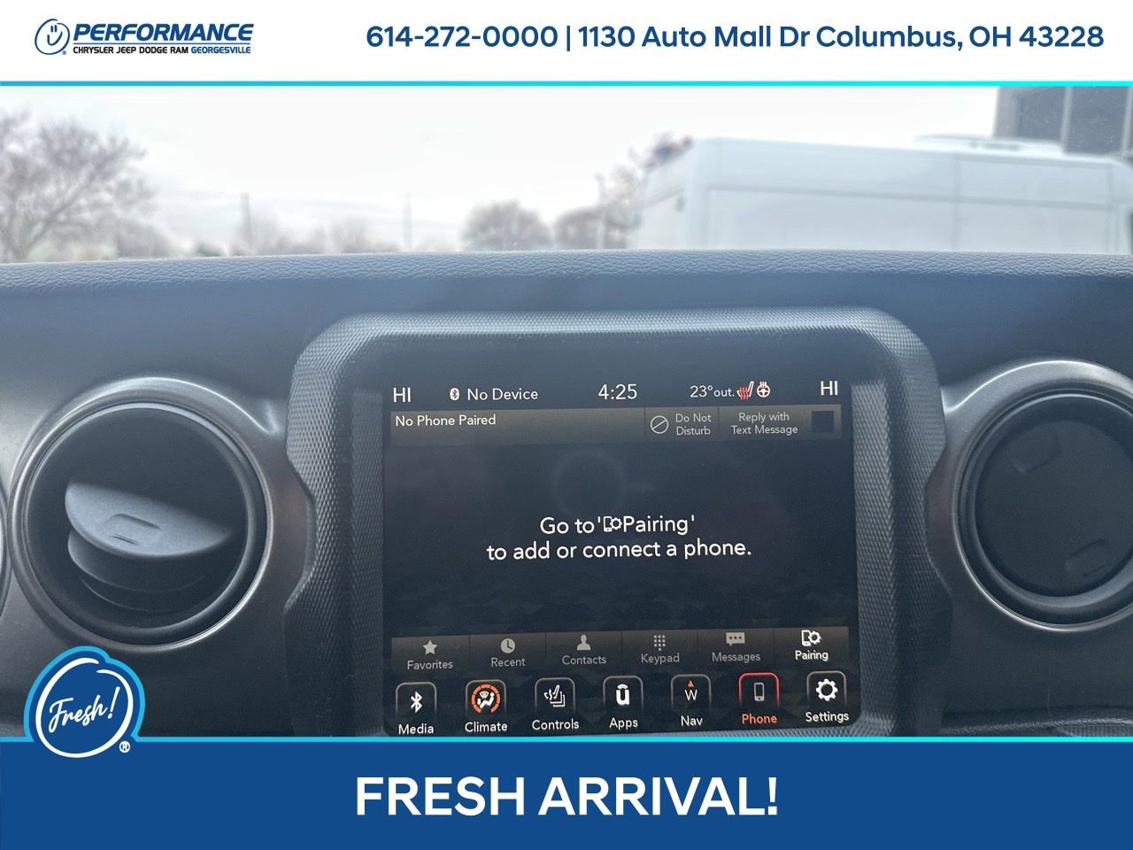 Used 2021 Jeep Gladiator Willys image 9