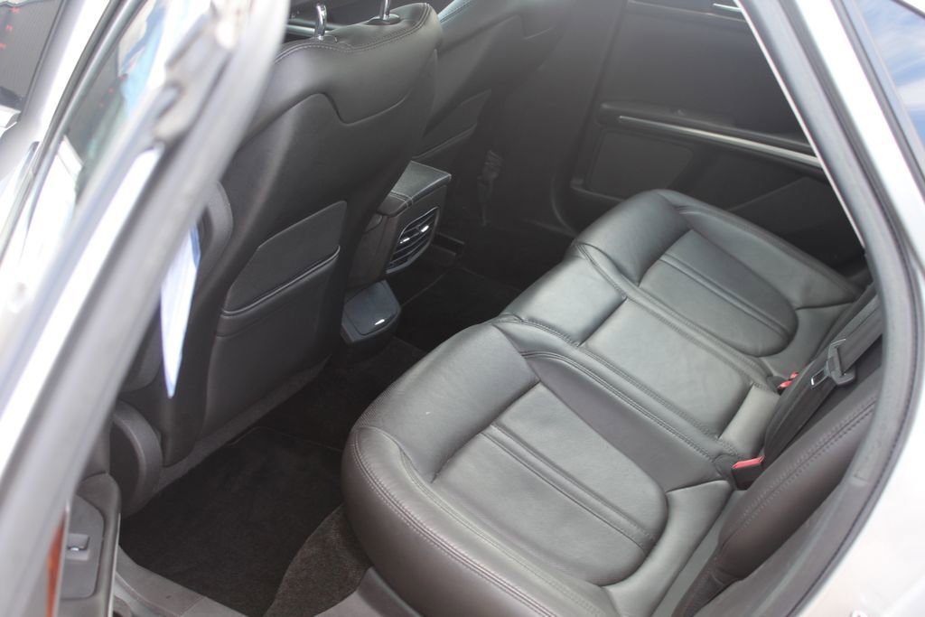 Used 2013 Lincoln MKZ FWD image 17