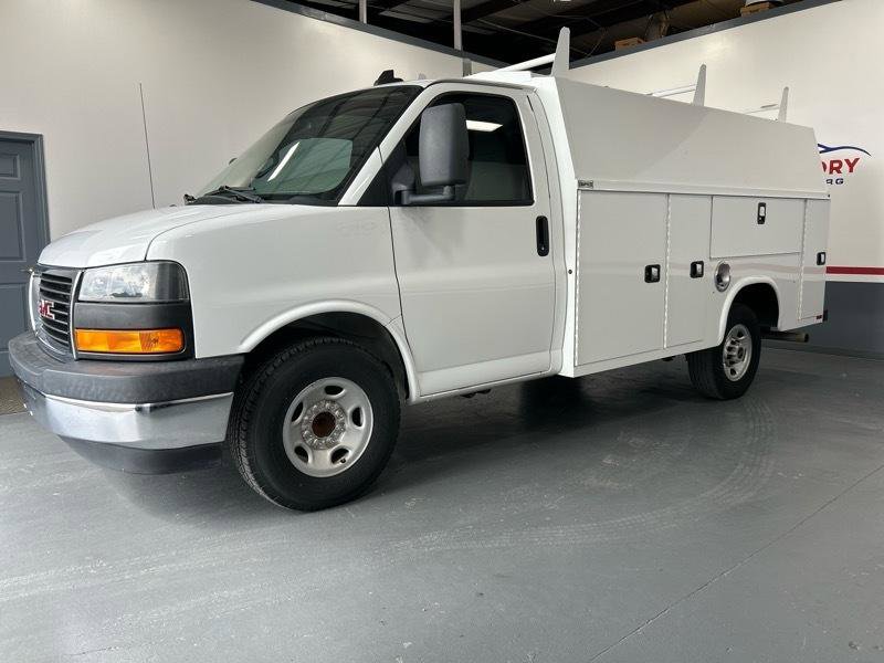 Used 2020 GMC Savana 3500 w/ Power Convenience Package RWD image 19