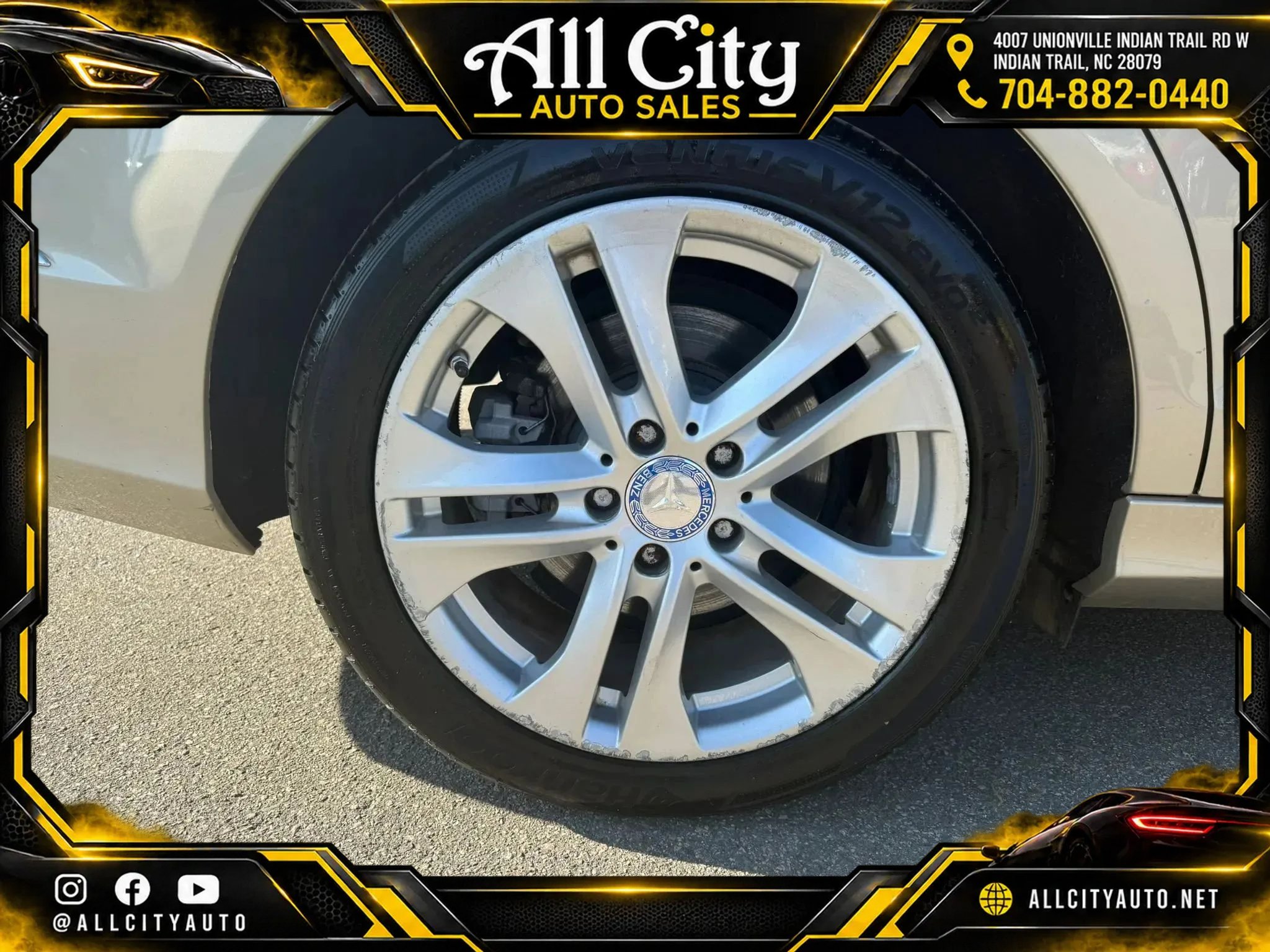 Used 2012 Mercedes-Benz C 250 Sedan image 29