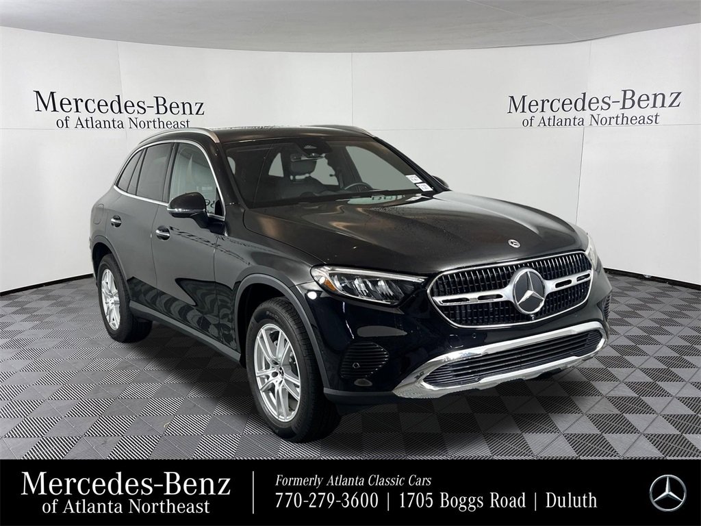 Certified 2025 Mercedes-Benz GLC 300 image 1