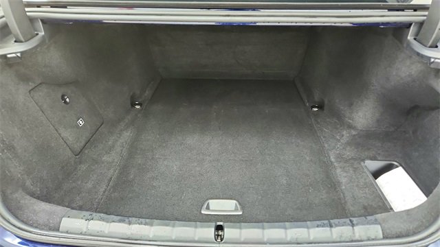 Used 2023 BMW i7 xDrive60 image 15