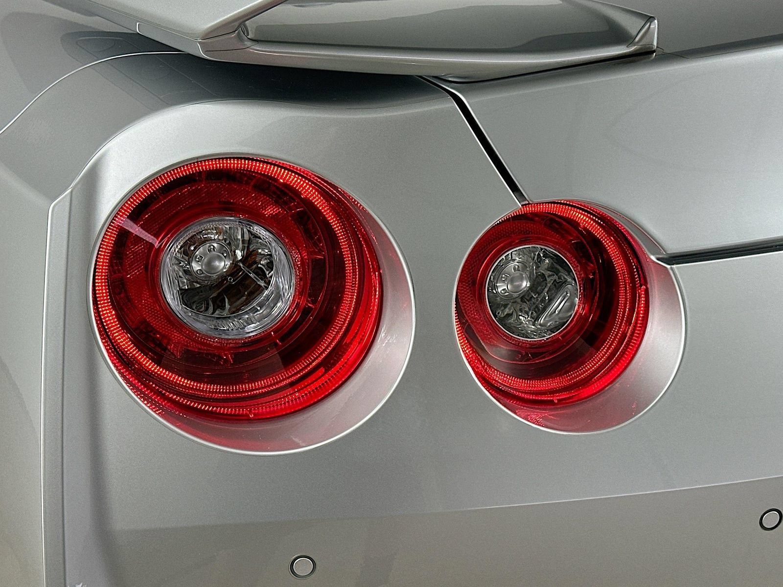 Used 2024 Nissan GT-R Premium w/ Premium Interior Package AWD/4WD image 12