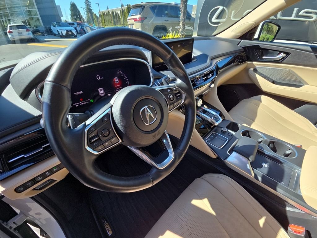 Used 2024 Acura MDX SH-AWD w/ Advance Package image 12