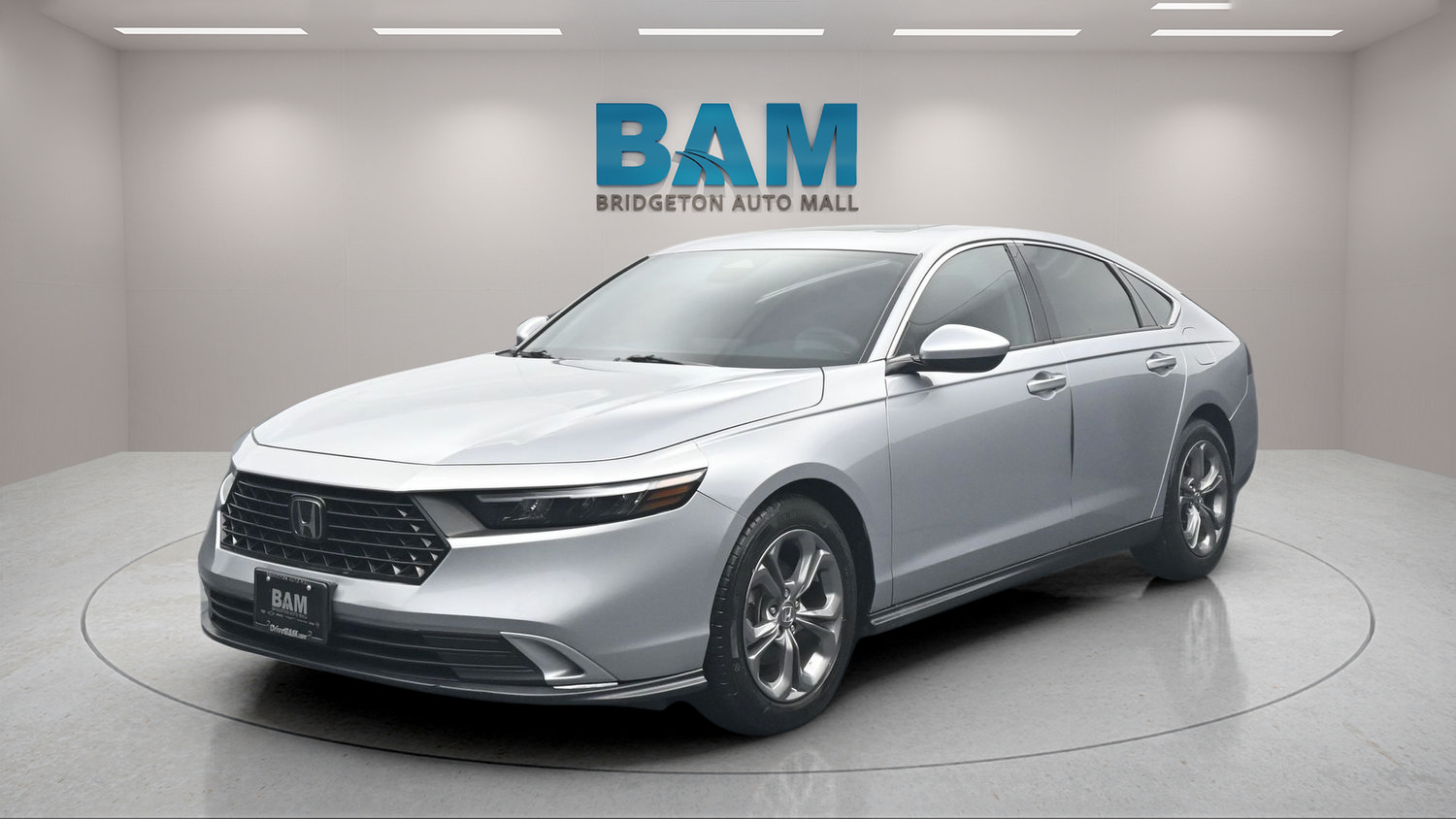 Used 2023 Honda Accord EX image 5
