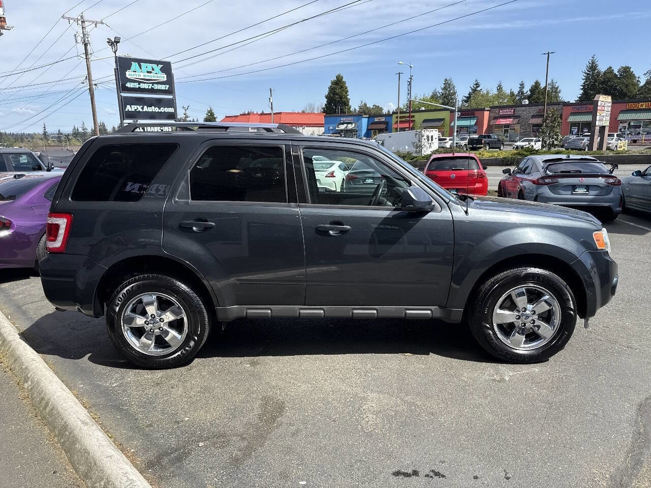 Used 2009 Ford Escape Limited AWD/4WD image 11