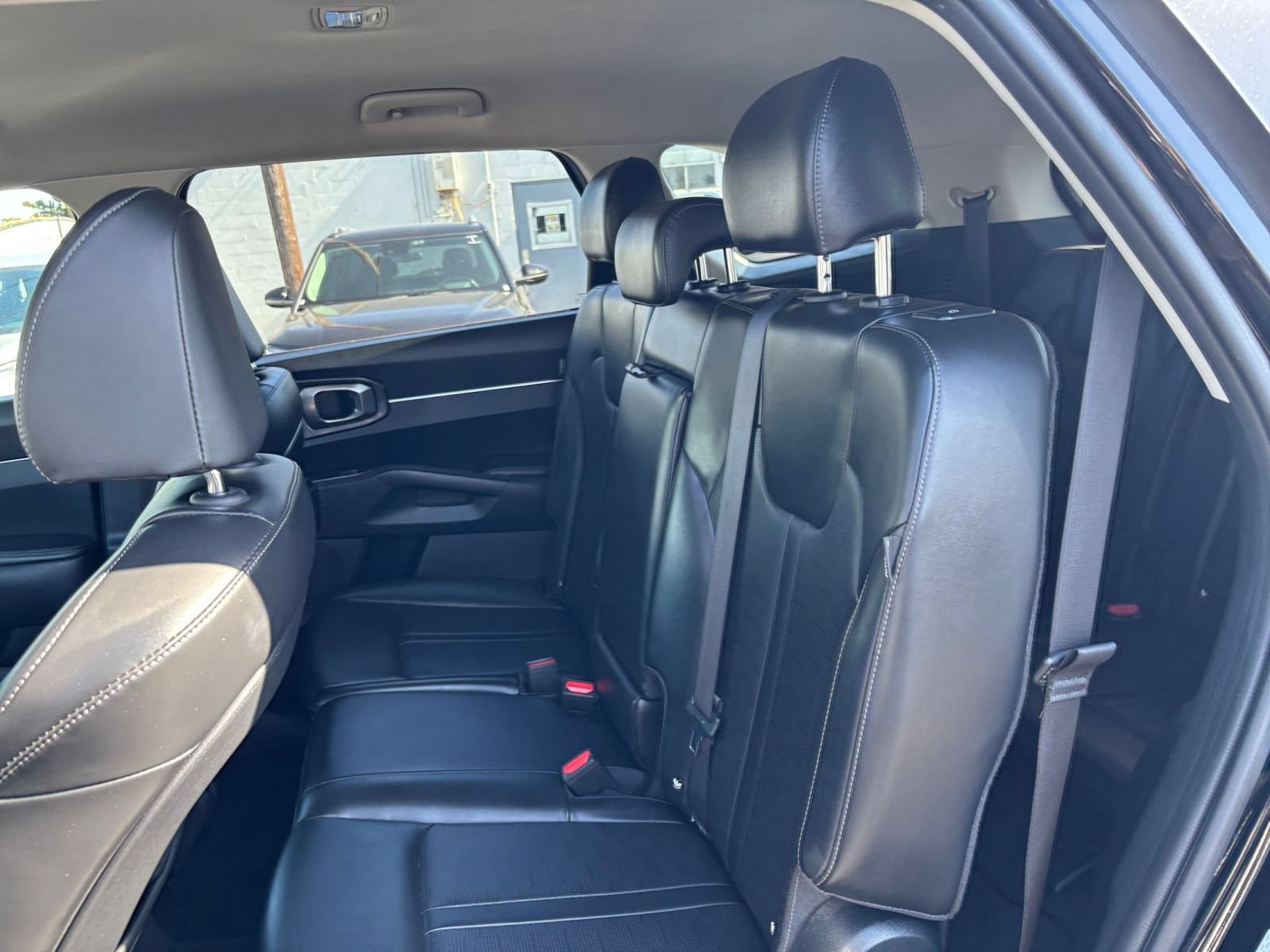 Used 2024 Kia Sorento S AWD/4WD image 22