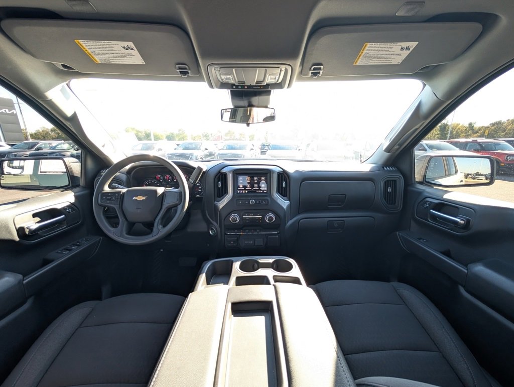 Used 2024 Chevrolet Silverado 1500 Custom w/ Turbomax Blackout Package image 22