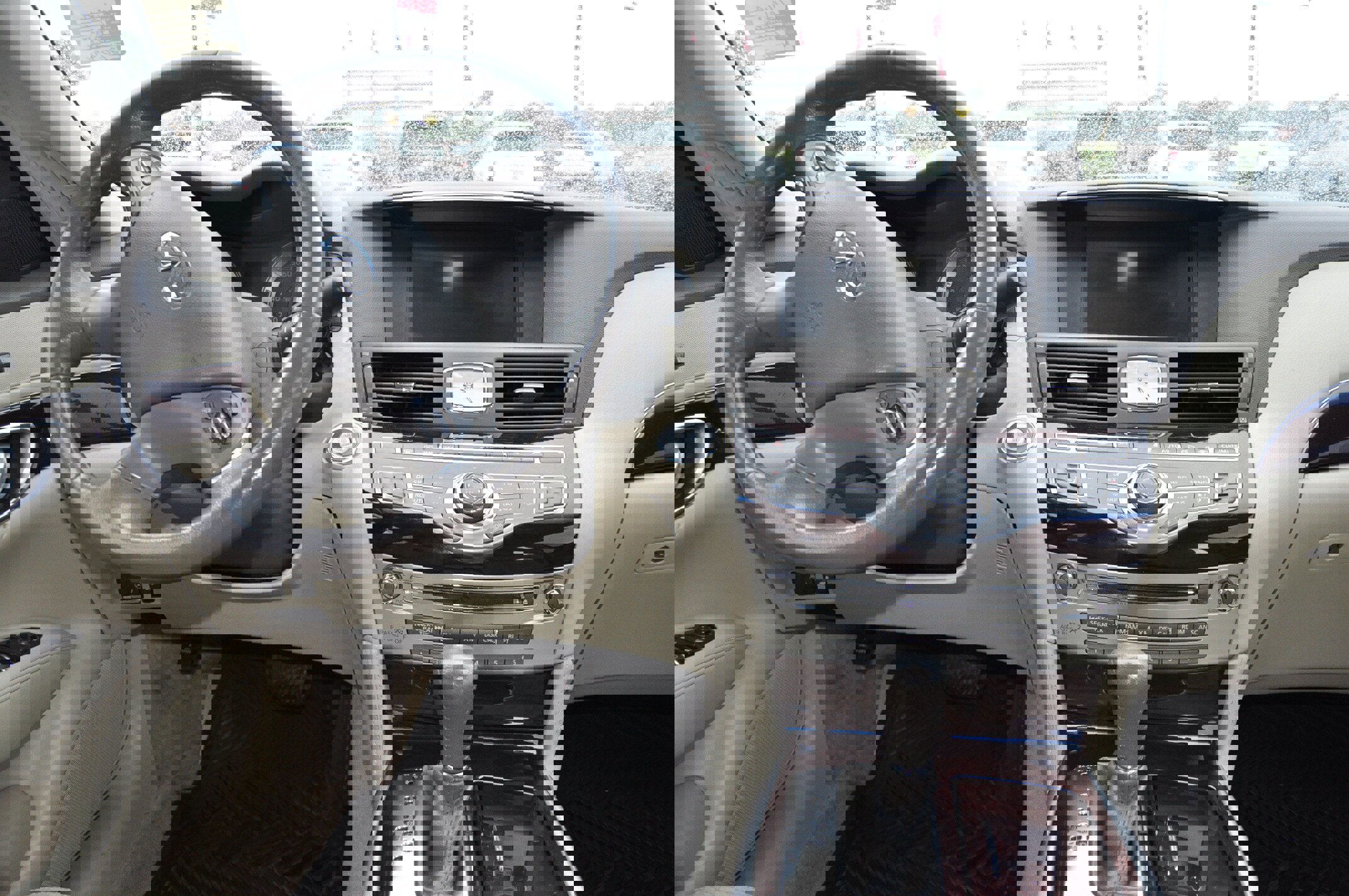 Used 2013 INFINITI M37 x w/ Premium Pkg image 19