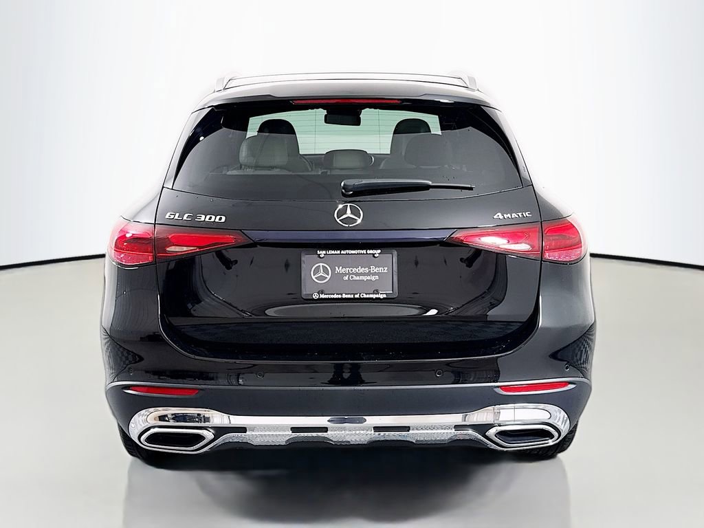 Used 2024 Mercedes-Benz GLC 300 4MATIC image 6