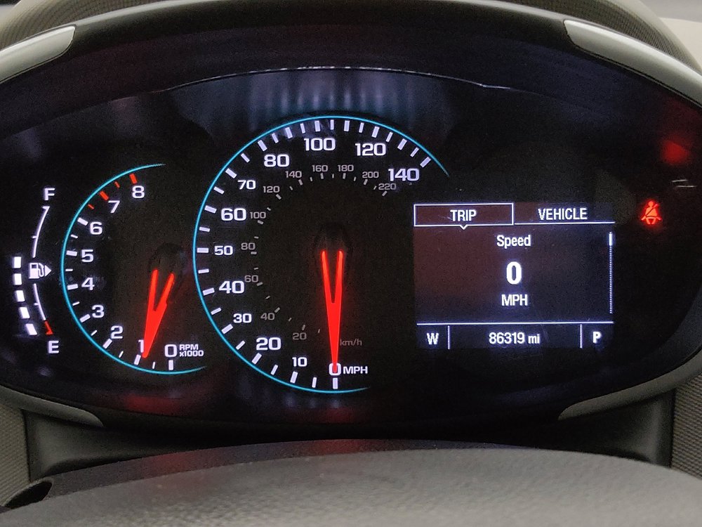 Used 2020 Chevrolet Sonic LT image 23