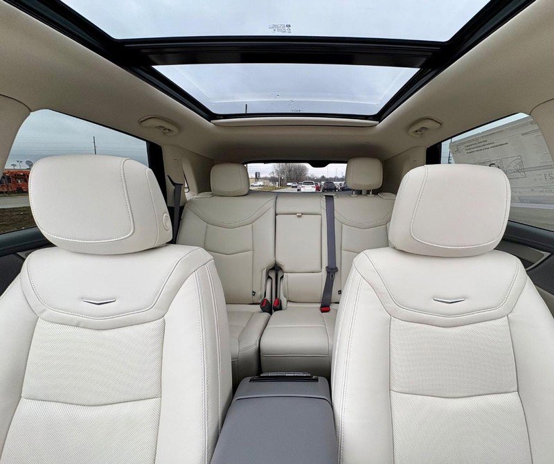 New 2026 Cadillac XT5 Premium Luxury AWD/4WD image 30