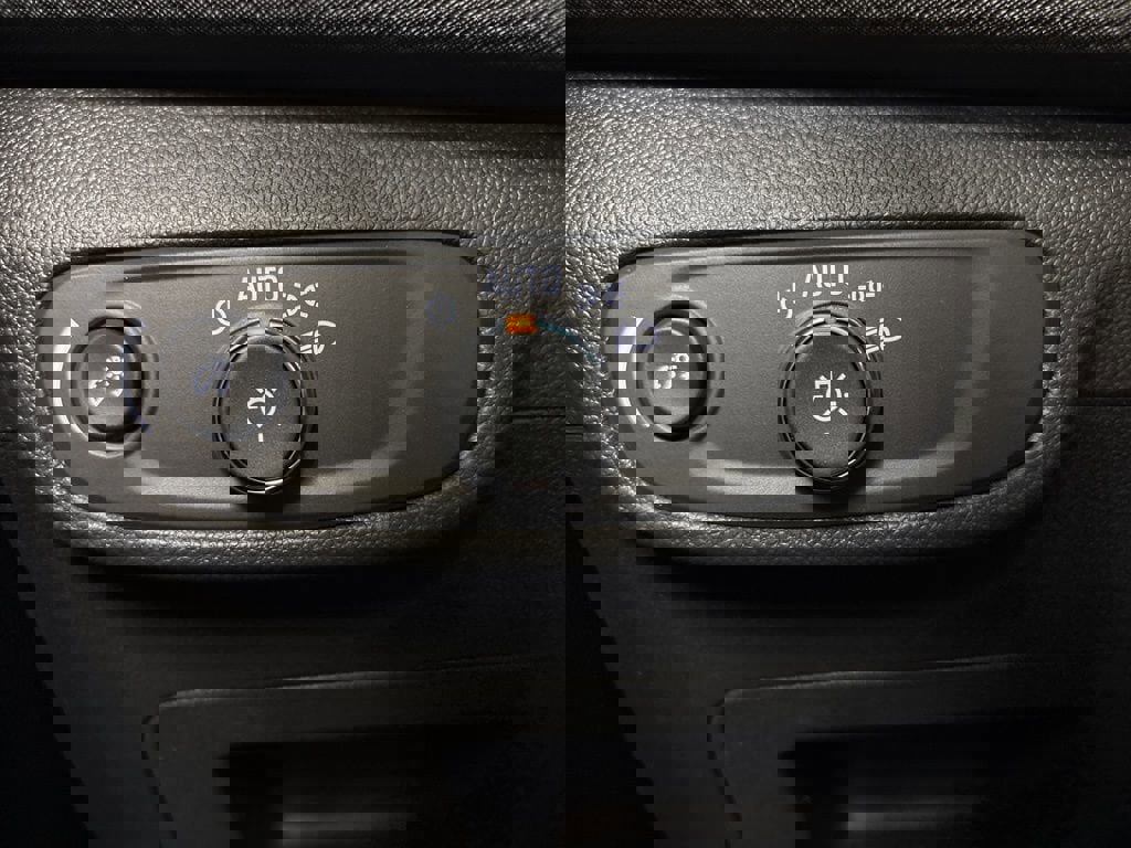 New 2026 Chevrolet TrailBlazer RS w/ Driver Confidence Package image 23