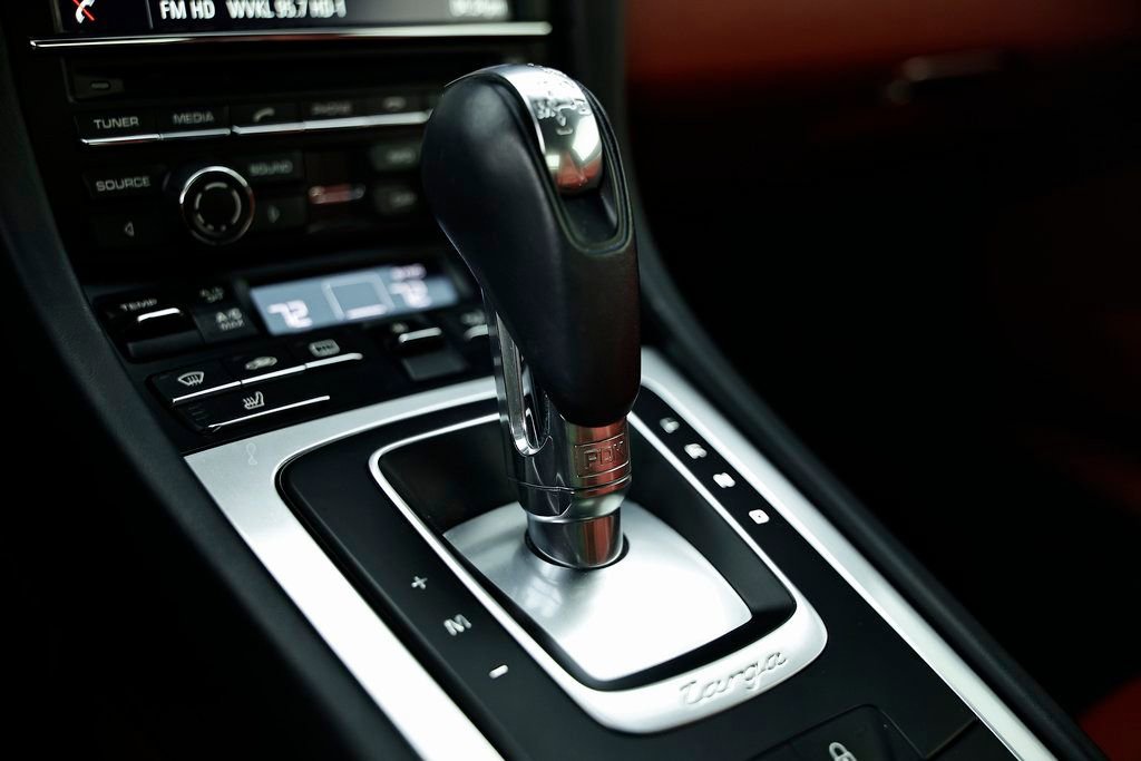 Certified 2015 Porsche 911 Targa 4S AWD/4WD image 38