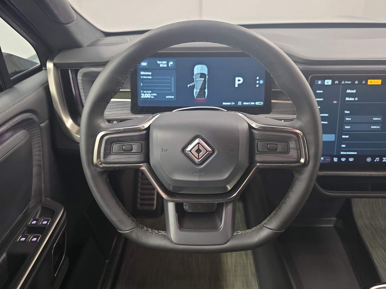 Used 2024 Rivian R1S Adventure image 28