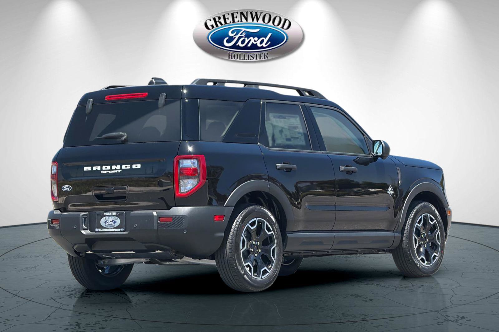 New 2026 Ford Bronco Sport Outer Banks w/ Outer Banks Tech Package+ AWD/4WD image 4